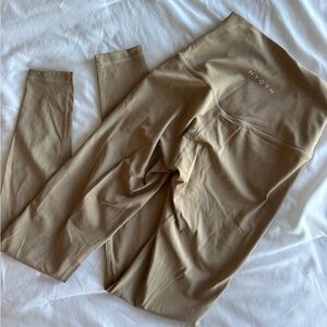 NVGTN Women's Beige Leggings